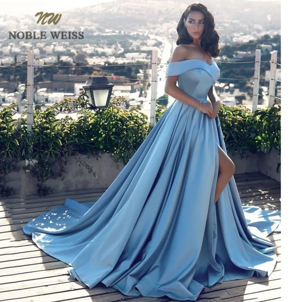 vestidos de gala azuis