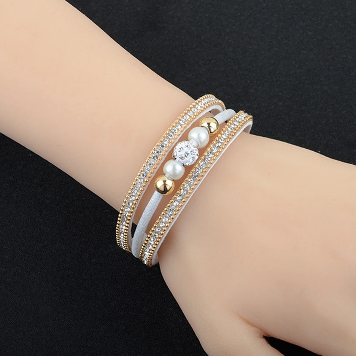 Vintage Fashion Women Bracelet Jewelry Leather Multilayer Luxury Full Crystal Beads Bracelets Punk Charm Magnetic Bangle Cuff