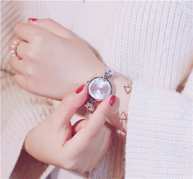 Лидер продаж бренд браслет часы Для женщин роскошный кристалл платье Наручные часы Женская Мода Повседневное кварцевые часы reloj mujer
