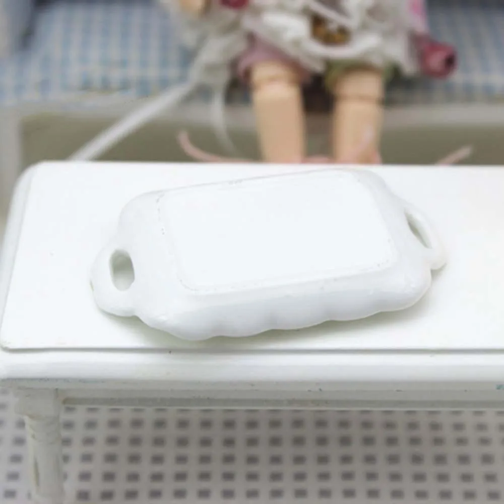 1Pcs 1/12 Dollhouse Miniature Accessories Mini Ceramic Food Tray Simulation Plate Model Toys for Doll House Decoration