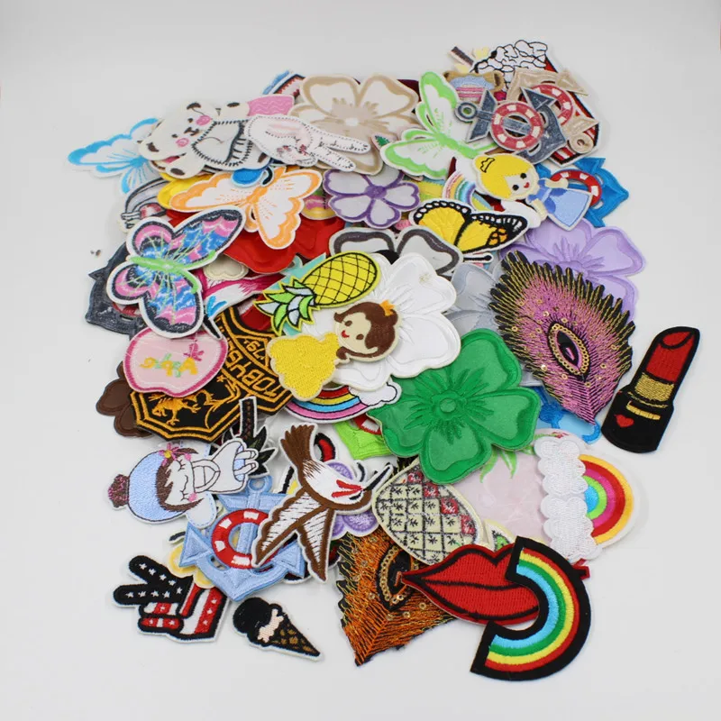 10/20pcs/lot Random Mixed Patch Set Iron Sew On Patches Cartoon Cute Embroidered Applique Patches For Clothes Patch Stickers