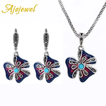 

Ajojewel Luxury Ethinc Flower Charm Temperament Style Vintage Flower Jewelry Sets Fashion Gift Fashion Earrings Necklace Set