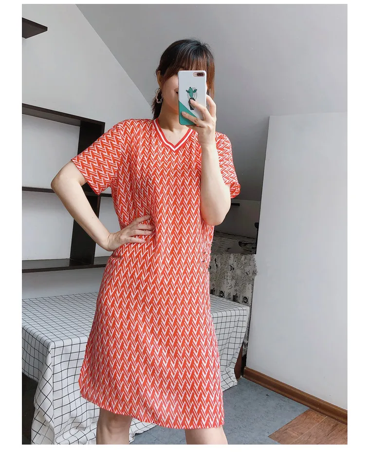 

Women Summer Natural Silk Dresses Short Sleeve Black White Strip Dress Casual Holiday Above Knee O Neck Vestido Real Silk Dress