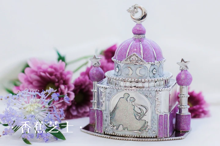 

Anime Sailor Moon Zecter Cosplay Castle Jewelry Box Princess's Castle Storage Jewelry Ring Necklace Box Luxury diamond inlay