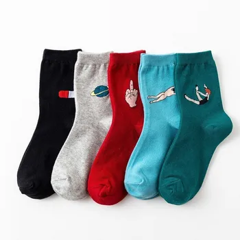 

2 Pairs/Set Sporty Style Cotton Short Funny Socks Women Cartoon Patterned Socks Female Casual Mid Finger Art Socks Hipster Sox