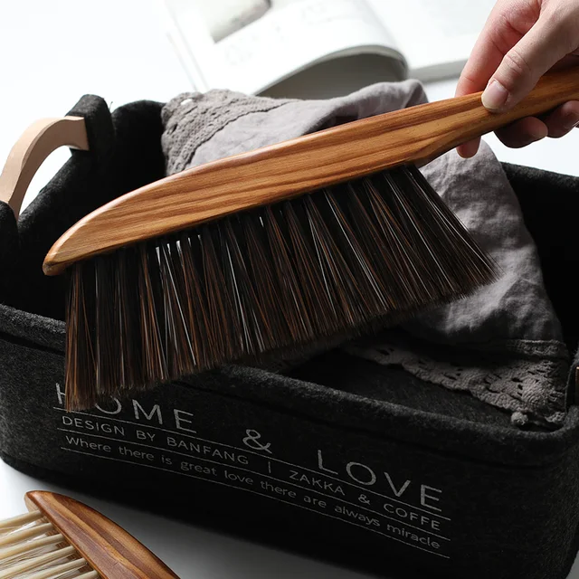 New Long Handle Bristles Bed Brush Wooden Antistatic Dust Brushes Carpet Sofa Clothes Sweeping Broom Household Cleaning Tools 5