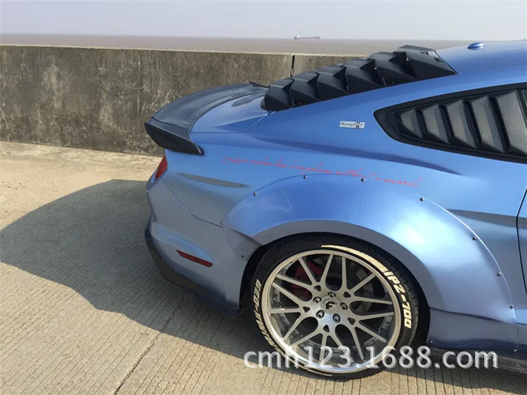 Подходит для FORD MUSTANG 15-17 CERVINI S крылья спойлера из углеродного волокна