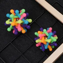 Красочный Мячик с колокольчиком игрушки для животных для жевания и кусания писклявый звук игрушка интерактивная игра Забавный многоцветный резиновая узлом шары для собаки кошки