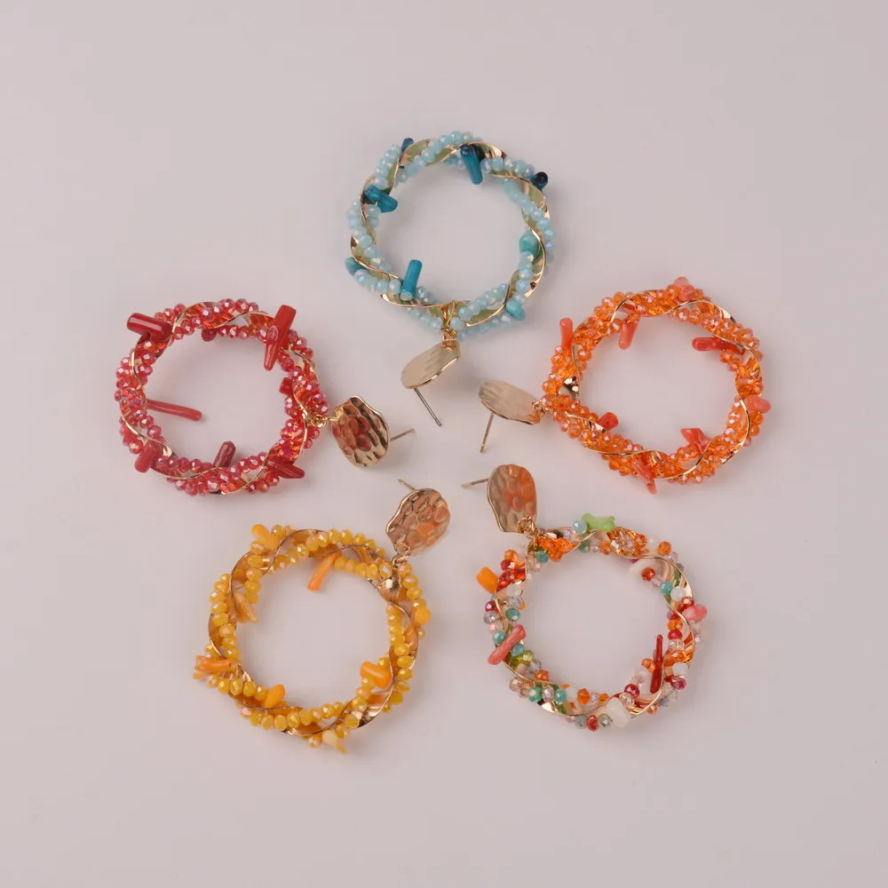 

2019 New Summer Multicolor Gravel Beads Drop Earrings for Womrn Beach Bohemian Natural Irregular Stone Dangle Earrings Jewelry