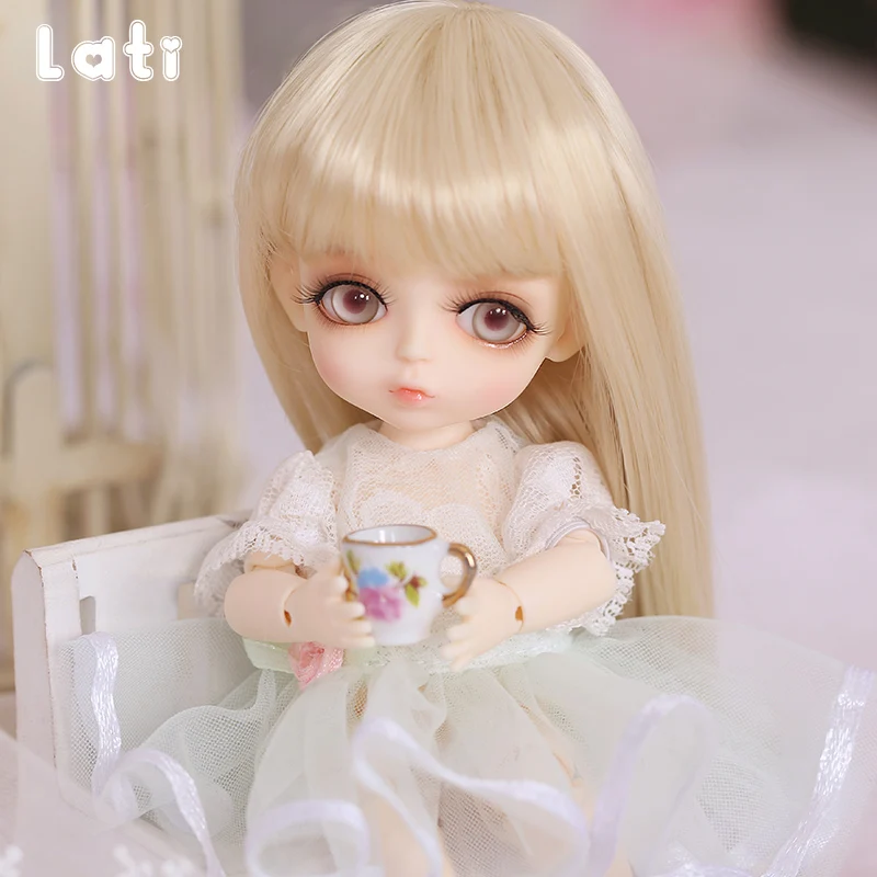 Oueneifs лати желтый Чо 1/8 BJD SD фигурки из смолы модель тела для маленьких девочек и мальчиков куклы глаза высокое качество игрушки подарок на день рождения