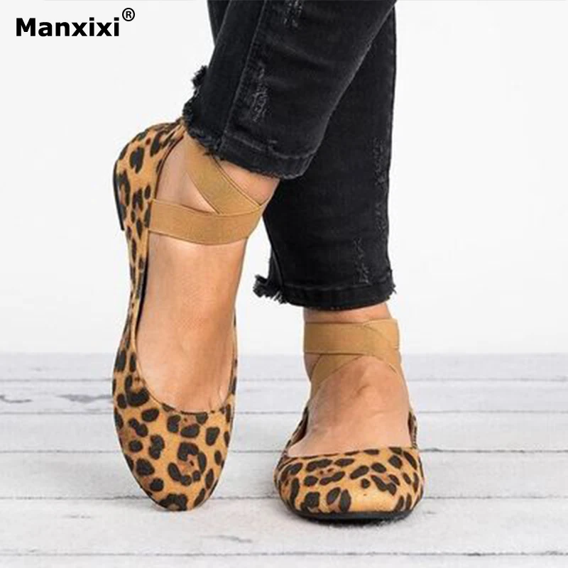 

Flat shoes women thick low heels frosted round head Leopard women's shoes ankle straps hollow platform plus size female shoes