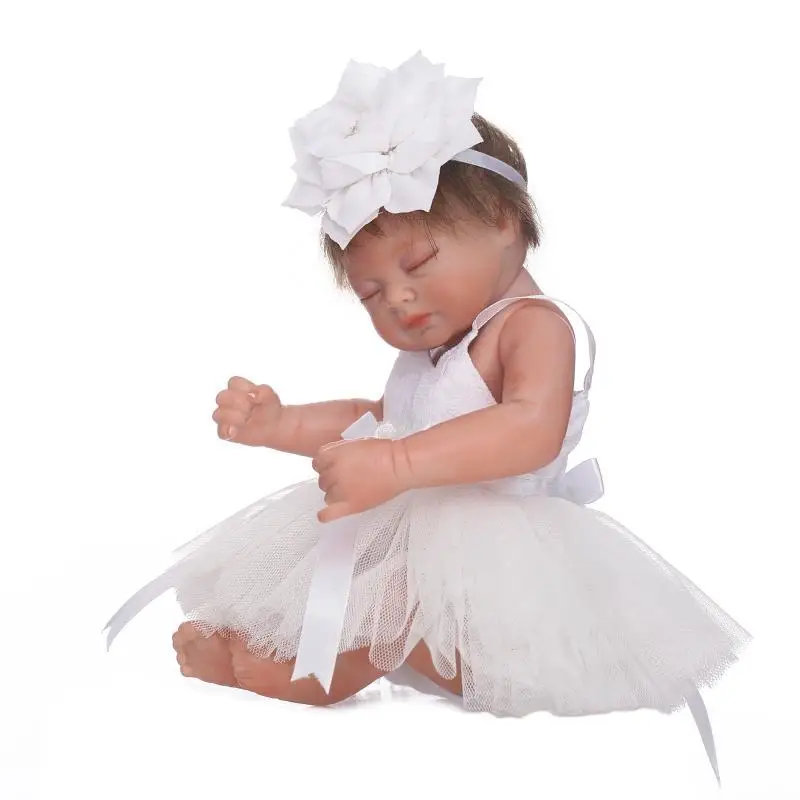 NPK 55 см черный кожаный силикон Reborn Baby Doll Игрушки для девочек Bonecas кудри новорожденных принцессы Bebe живые Младенцы подарок купаться