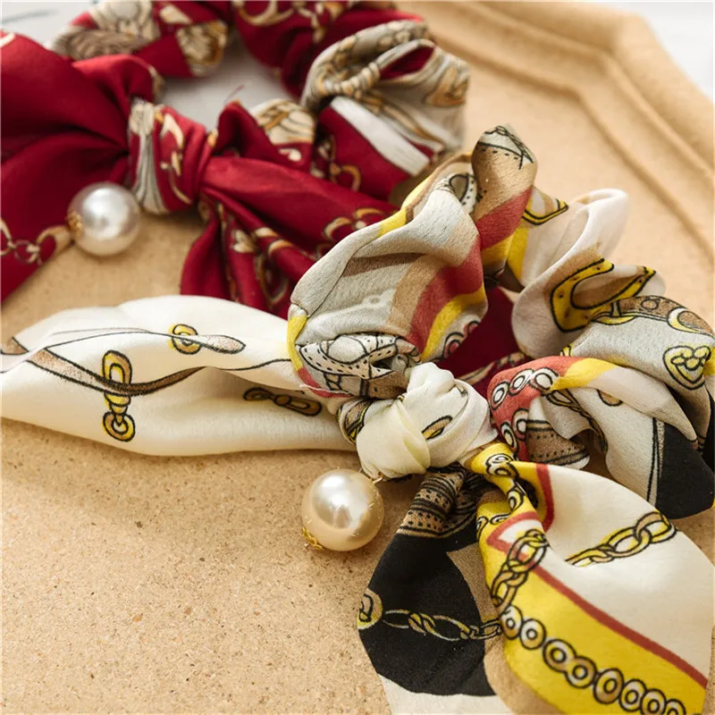 11045474437_2004744291