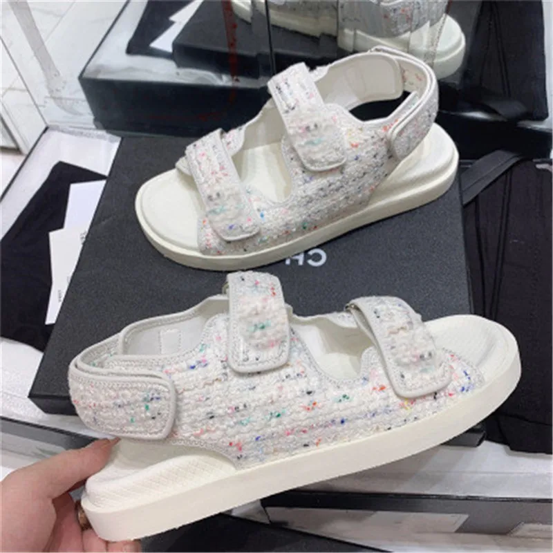 

2019 new small fragrance sandals women's shoes wear floral woven material sponge cake thick bottom fashion casual
