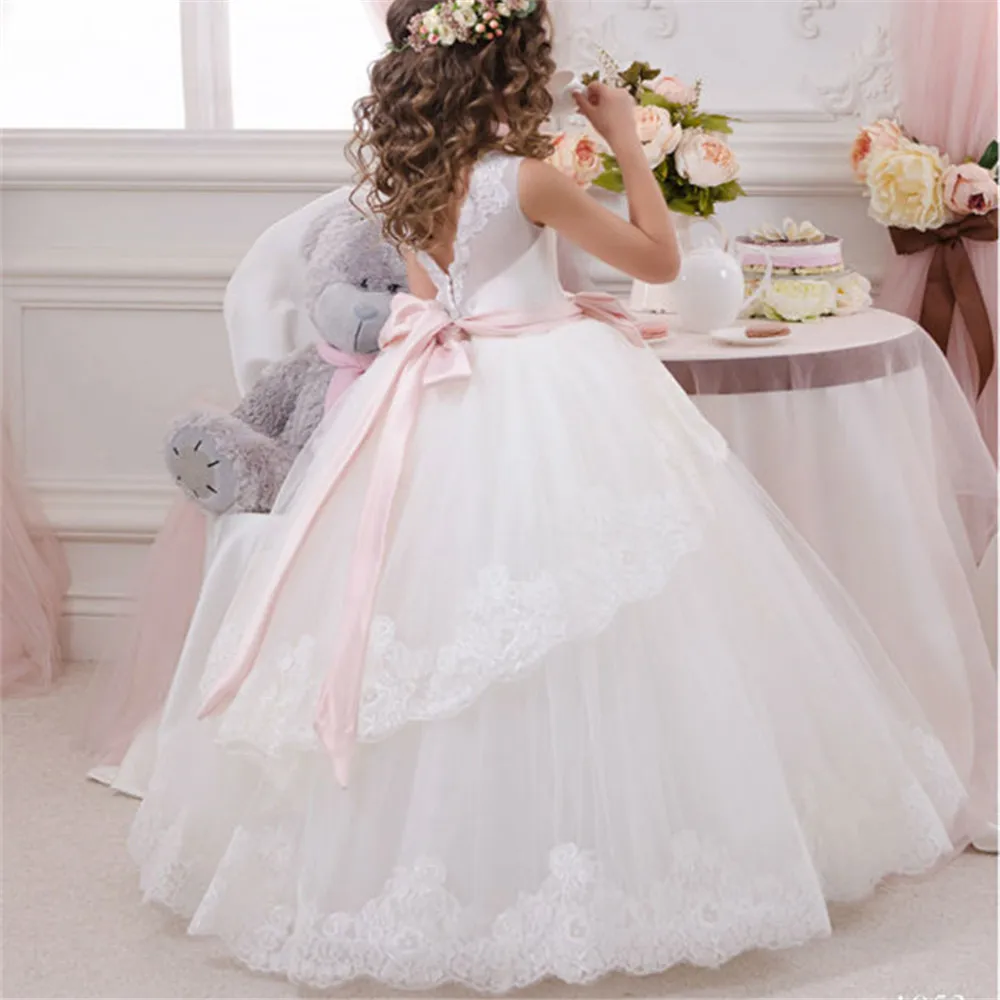 New Flower Girls Dresses Lace Appliques Cap Sleeve Ball Gowns Beading Floor Length Pageant First Communion Dresses Wedding Gow