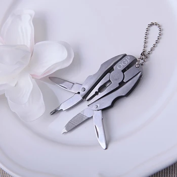 

50Pcs Personalized Small Gift For Party Multifunction Keychain/Tool Plier Favor Custom Wedding Favor And Gift For Wedding Party