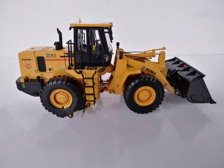 Diecast Toy Model Gift 1:35 Scale SDLG G9190 Motor Grader Engineering Machinery 604270865651