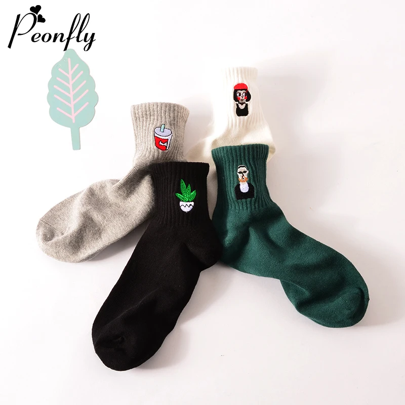 funny female Woman Socks women Japanese Concise Black And White Original Old Interest Cartoon Embroidery Pattern In Socks