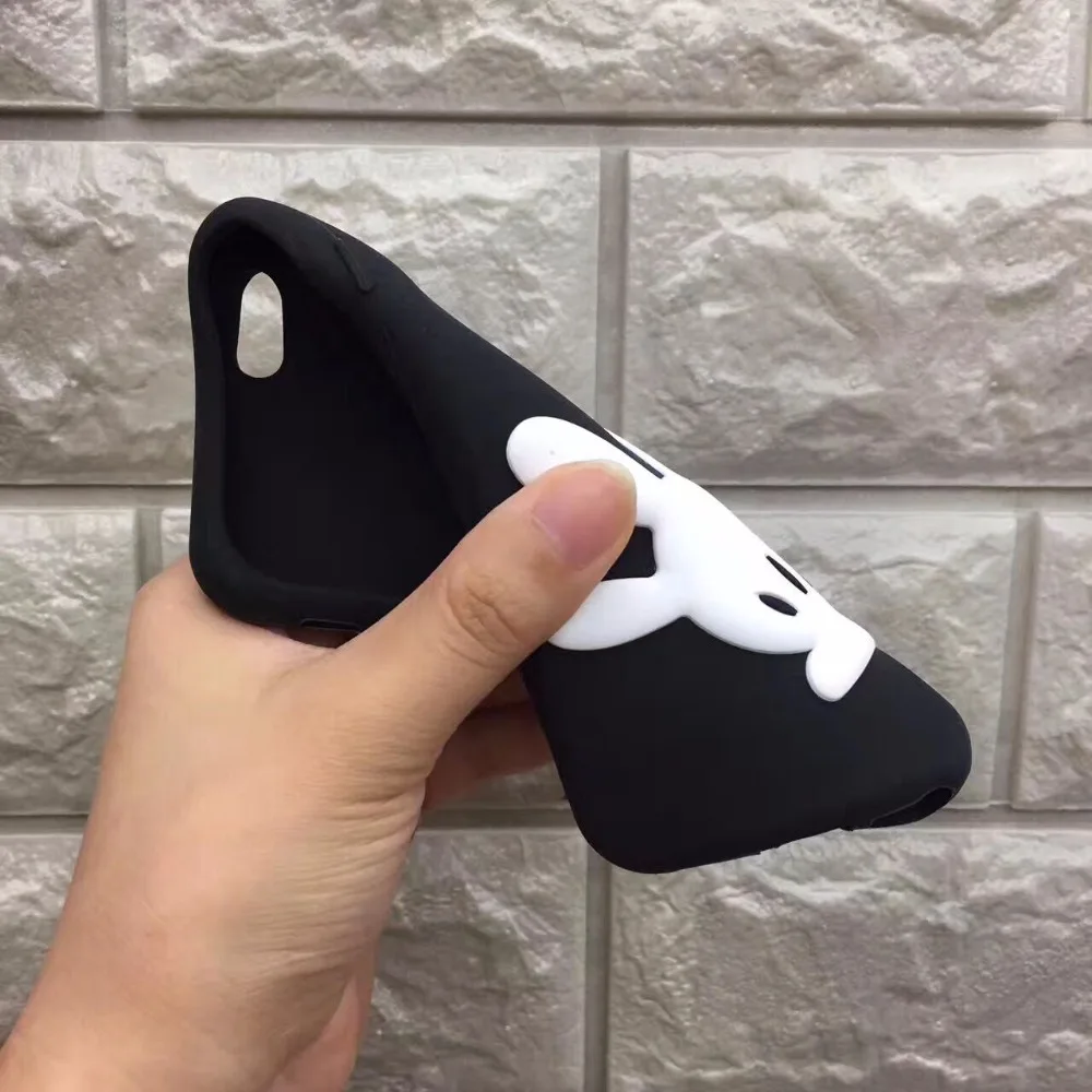 4382994404_2134837825