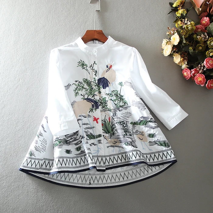 women's-spring-summer-a-line-embroidery-vintage-shirt-female-casual-loose-cotton-tops-blouse-tb1116