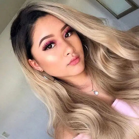 Pageup Middle Part Ombre Blond Wig For Women Heat Resistant Fiber Ladies Daily Cosplay Long Wavy Hair Curly Synthetic Blonde Wig (10)