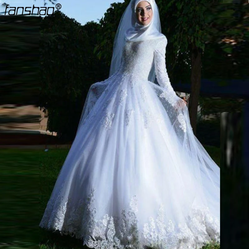

Muslim Wedding Dresses Long Sleeves Scarf Lace Beads Dubai Arabic Boho Wedding Dress Bridal Dress