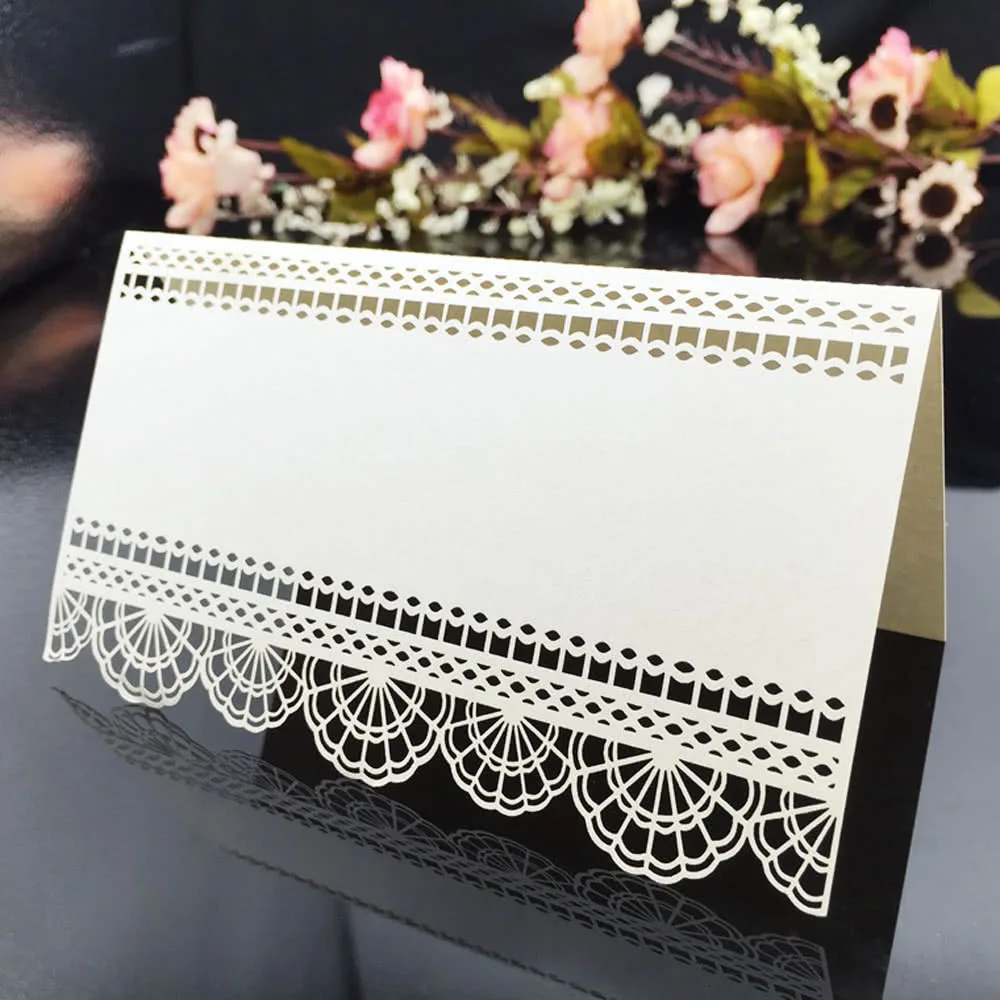 

20pcs/set Laser Cut Pearl Paper Table Name Card Glitter Wedding Birthday Party Table Seats Card Wedding Decoration Banquet Favor
