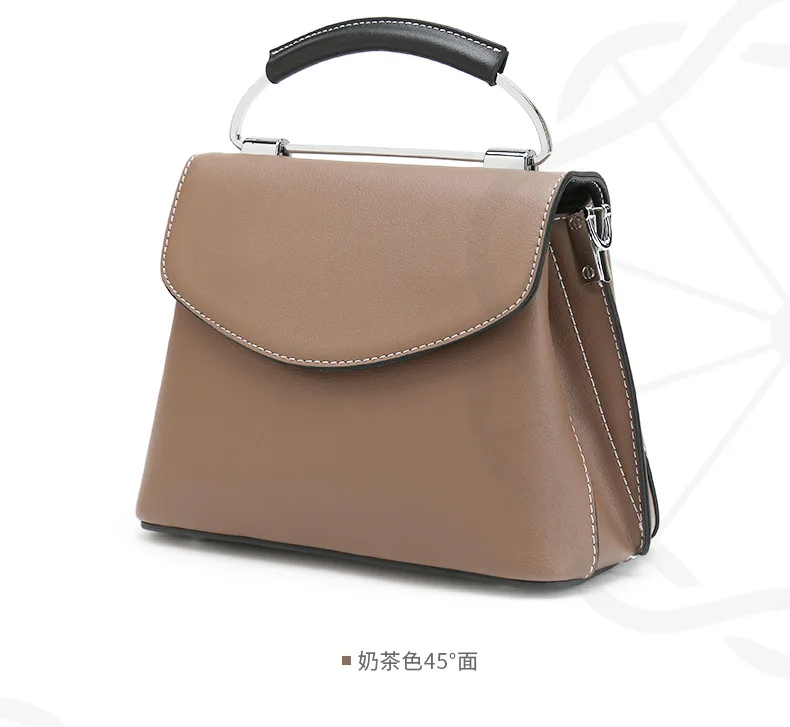 

2019 New metal carry small square bag oblique span single shoulder hand-held leather woman bag
