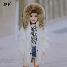 2017 Winter New Children Real Rabbit Fur Coat Kids Girls Warm Solid Natural Raccoon fur collar Coat Outerwear jacket 2017 Winter New Children Real Rabbit Fur Coat Kids Girls Warm Solid Natural Raccoon fur collar Coat Outerwear jacket