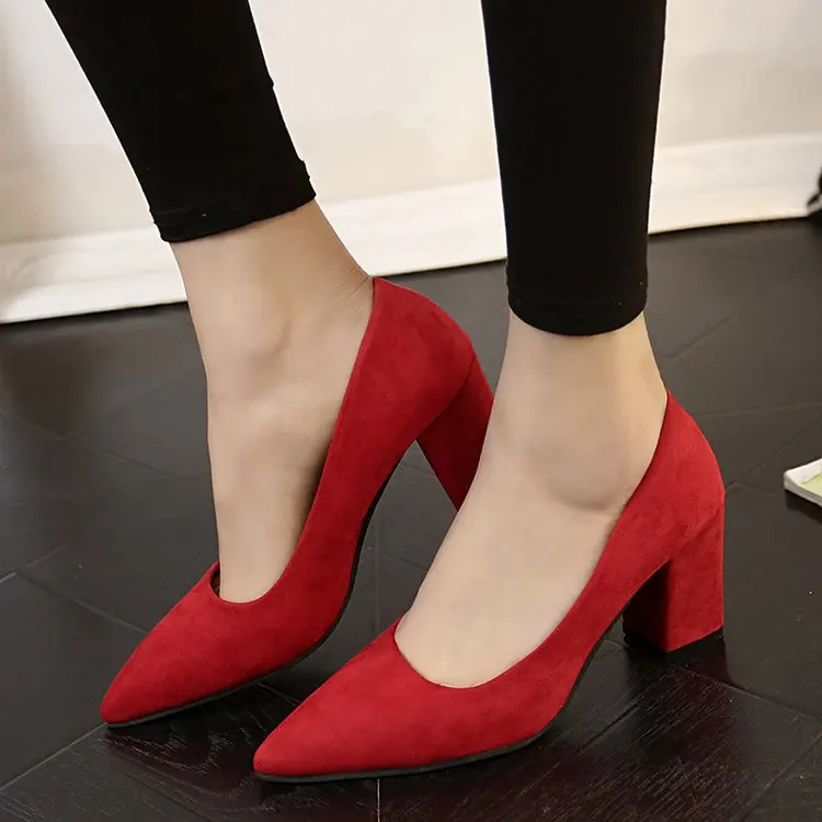 

2018 spring and autumn new pointed shallow mouth ladies high heels with thick with single shoes