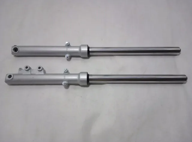 GZ125HS フロントフォーク