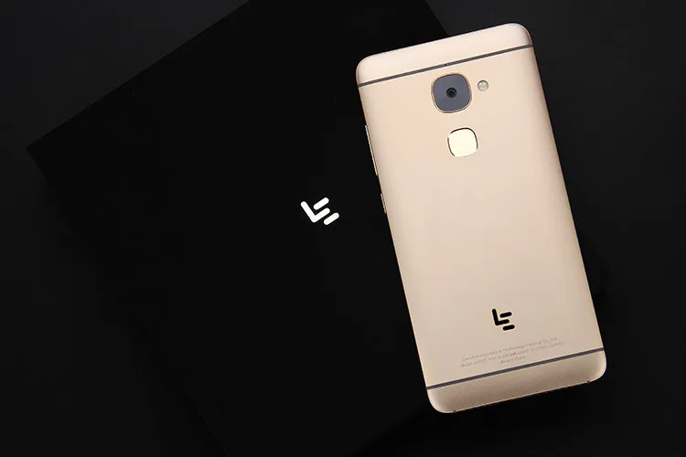 LeEco LeTV Le S3 X522 3GB RAM 32GB ROM Qualcomm Snapdragon 652 1.8GHz Octa Core 5.5 Inch In Cell FHD Screen Android 6.0 4G LTE Smartphone