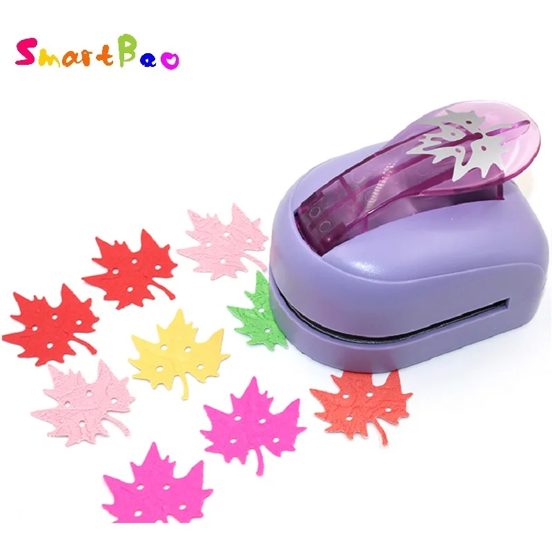 

Super Large Maple Leaf Craft Punch for Scrapbooking Paper Punch Scrapbook Shaper; Craft Width about: 3.5cm/1.38