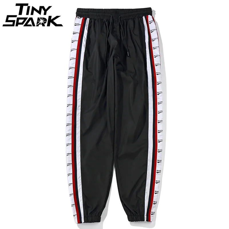 واسعة الجانب سراويل مخططة عداء ببطء الرجال المتناثرة Sweatpants الأزياء بناطيل كاجوال الهيب هوب السراويل الشارع الشهير المسار 2018 الصيف الخريف