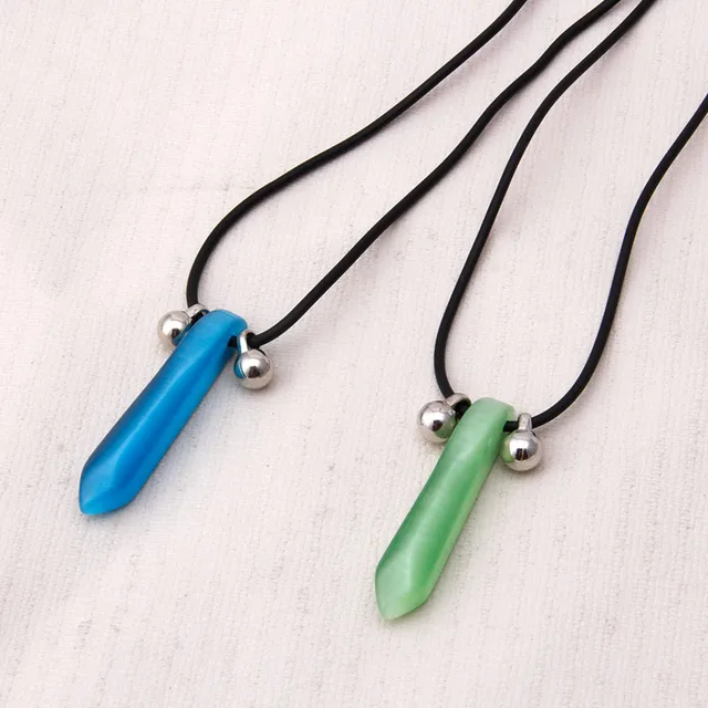 Anime Naruto Uzumaki Tsunade Jade Green Necklace