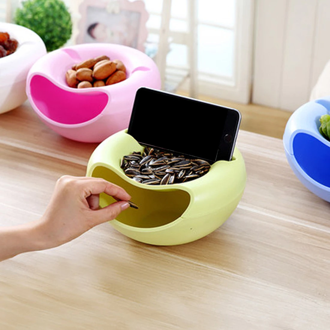 

1PCS Plastic Double Layer Dry Fruit Melon Seeds Nut Containers Snacks Storage Box Holder Plate Organizer With Mobile Phone Stand