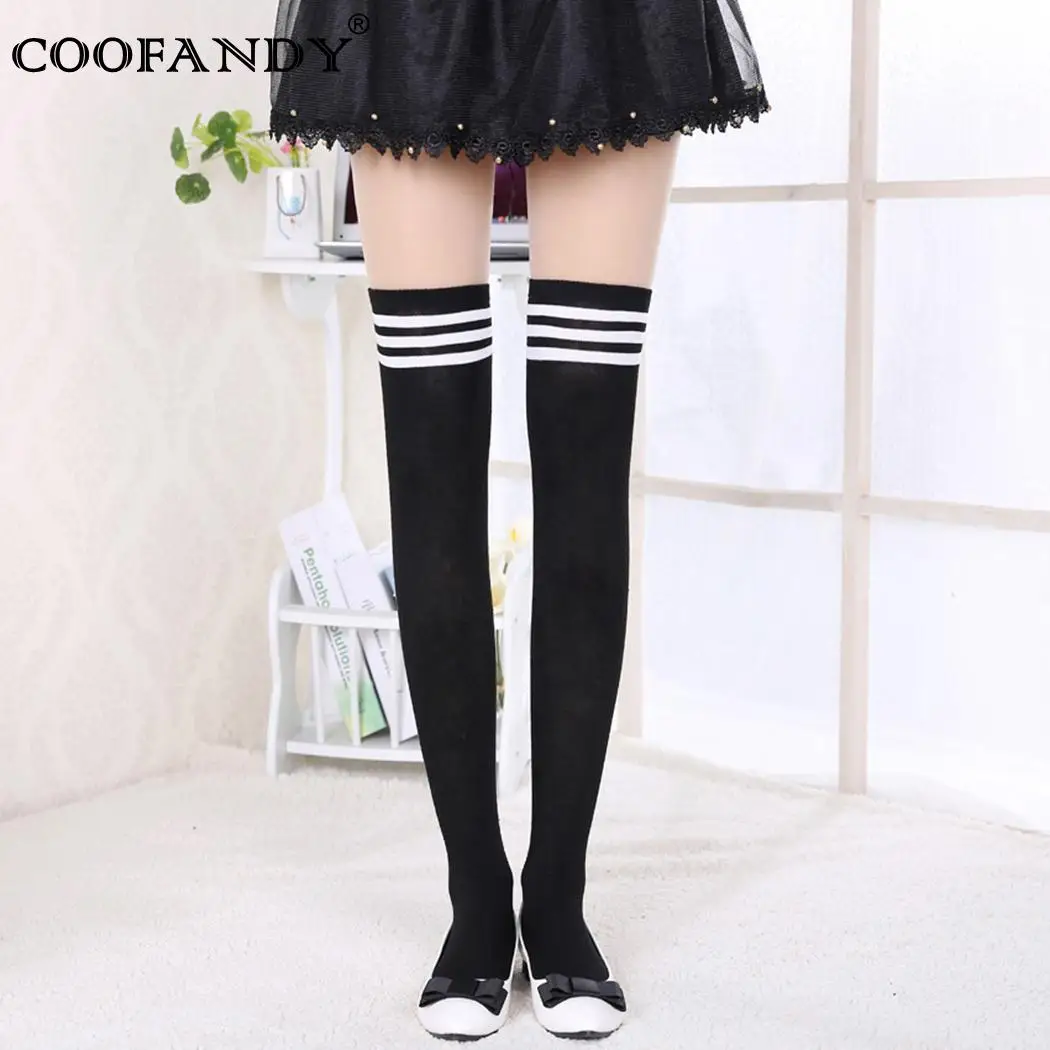 Чулки женские теплые. Кружевные чулки. Красивые женские ноги в чулках. Необычные чулки. Покажите чулками.