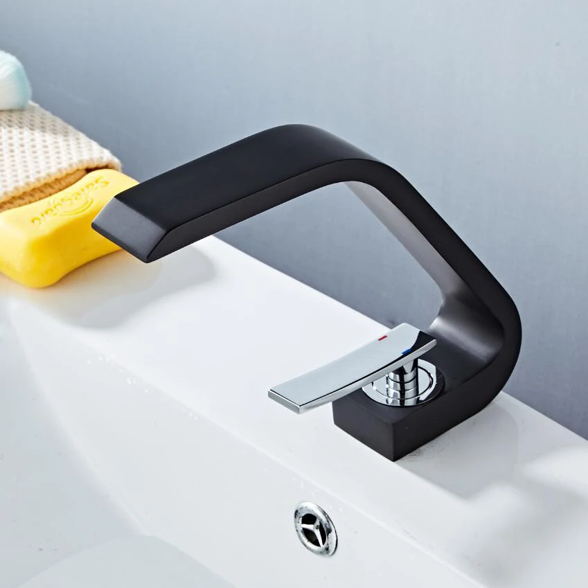 Bathroom Sink Basin Faucet Deck Mount Bright Chrome Washing Basin Mixer