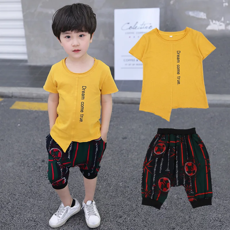 

2019 Summer Boy Irregular Letter T-shirt + Harem Pants Two-Set