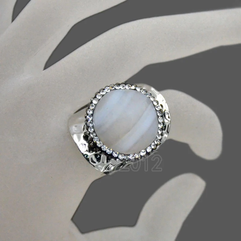 002-13a Faceted Natural Agate 23mm