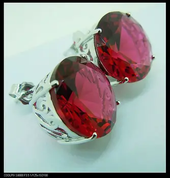 

Free shipping is the most popular jewelry processing customized circular ruby jewelry earpins Victoria 925 silver earrings