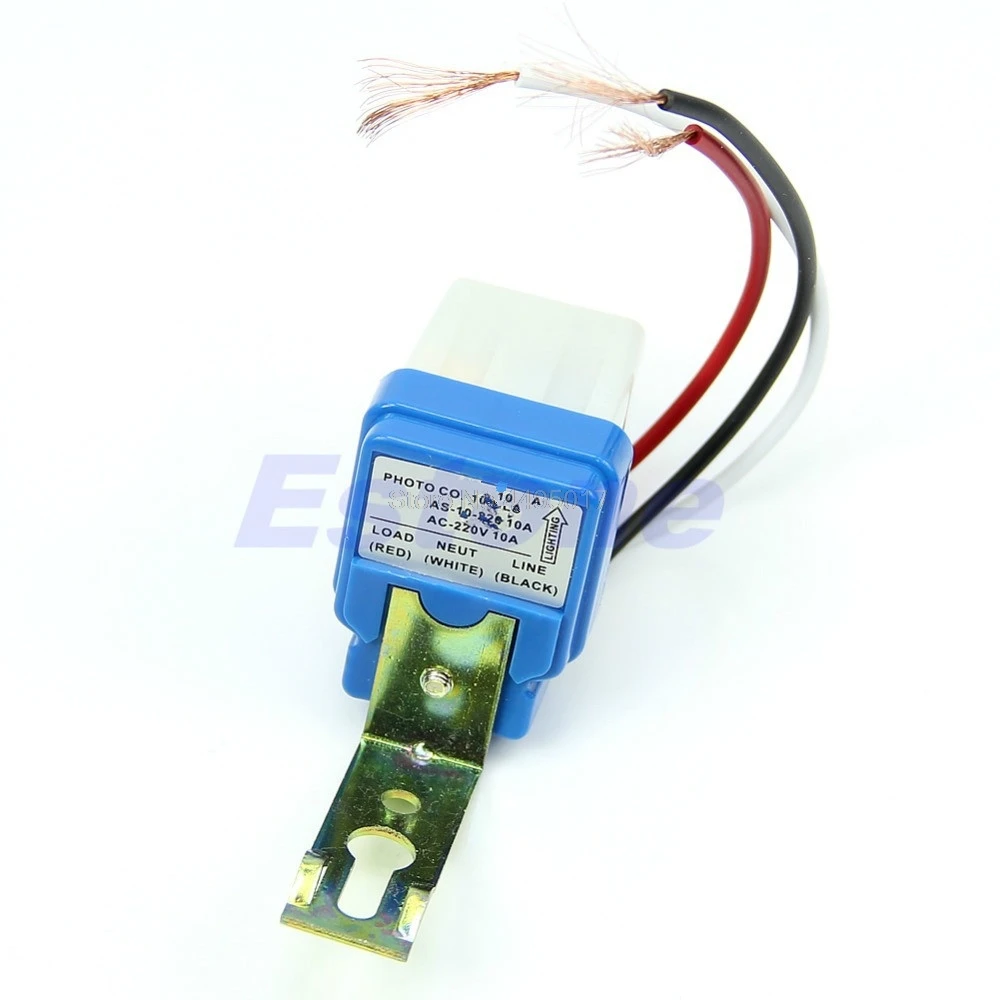 

Automatic Auto On Day Off Street Light Switch 10A Night Control Sensor AC 220V