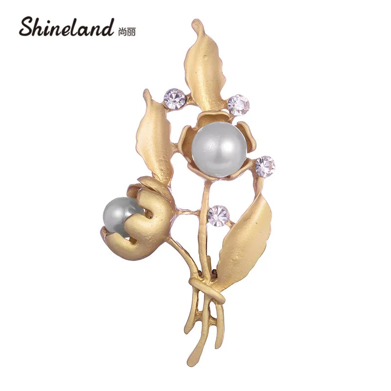 

Shineland Fashion Jewelry Vintage Simulated Pearl Flower Brooch Pins Gold Color Rhinestone Scarf Buckles Brooches Accessories