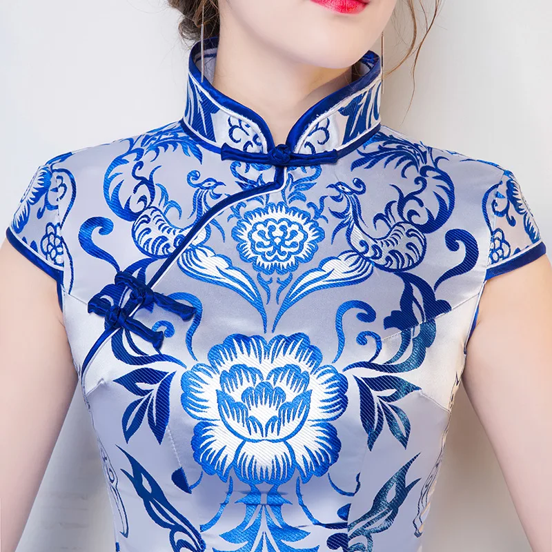 Свадебная вечеринка Cheongsam Oriental вечернее платье Китайская традиционная Женская Элегантный Ципао Сексуальная рукавов длинный халат Ретро