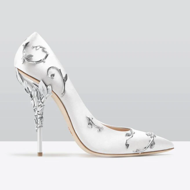 

2018 spring and autumn new ladies silk shallow mouth pointed single shoes wild noble temperament ladies high heels