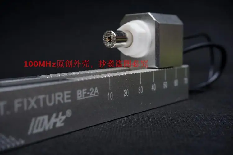 Двойной самоблокирующийся cnc из алюминиевого сплава четыре провода батарея держатель приспособление BF-2A 18650 AA AAA