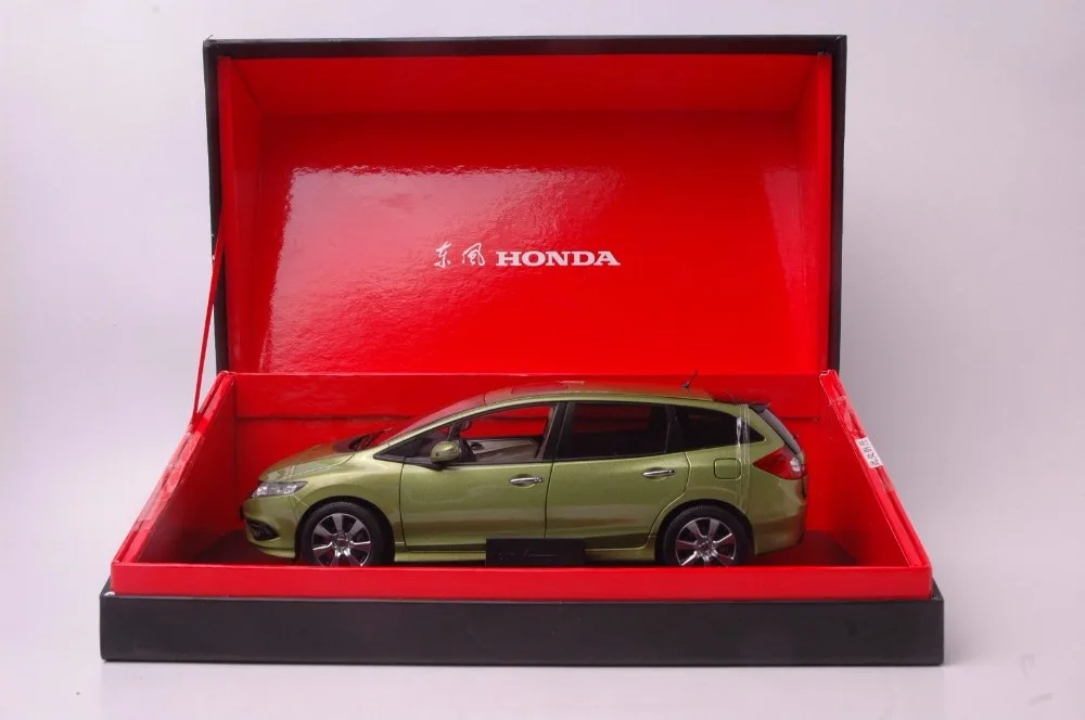 Honda Jade model in scale 118 (2)