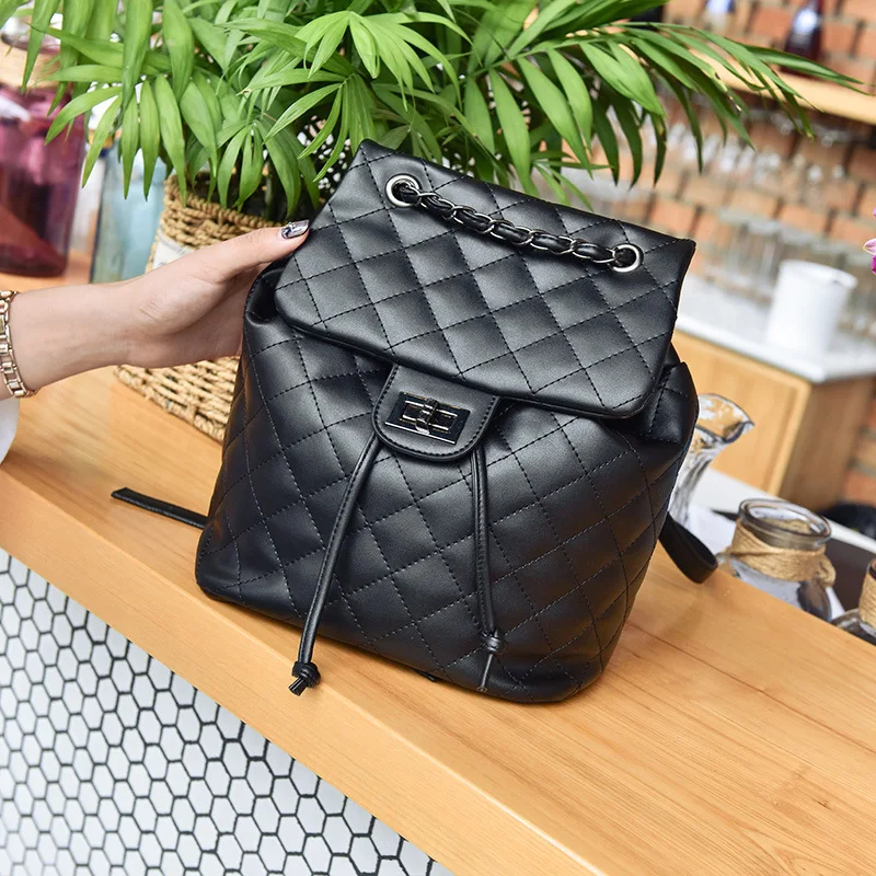 

Chain Leather Backpack Women Luxury Brand Design Shoulder Bag Plaid Embossed College Girls Schoolbag Bagpack Schoolbag Travel