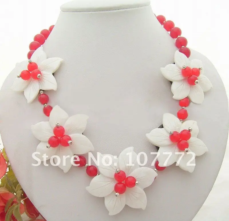 

Red Crystal&White Shell Flower Necklace-Toggle Stone
