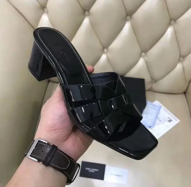 

2019 New Summer Flat Sandals Geniune Cow Leather Slippers Outside Medium-heeled Women's Shoes Open-toed Sandals With Box 35-41